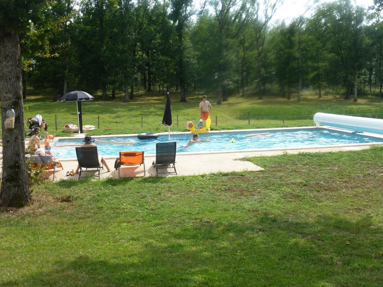Auberge Le Gabachou Montpezat-de-Quercy Екстер'єр фото