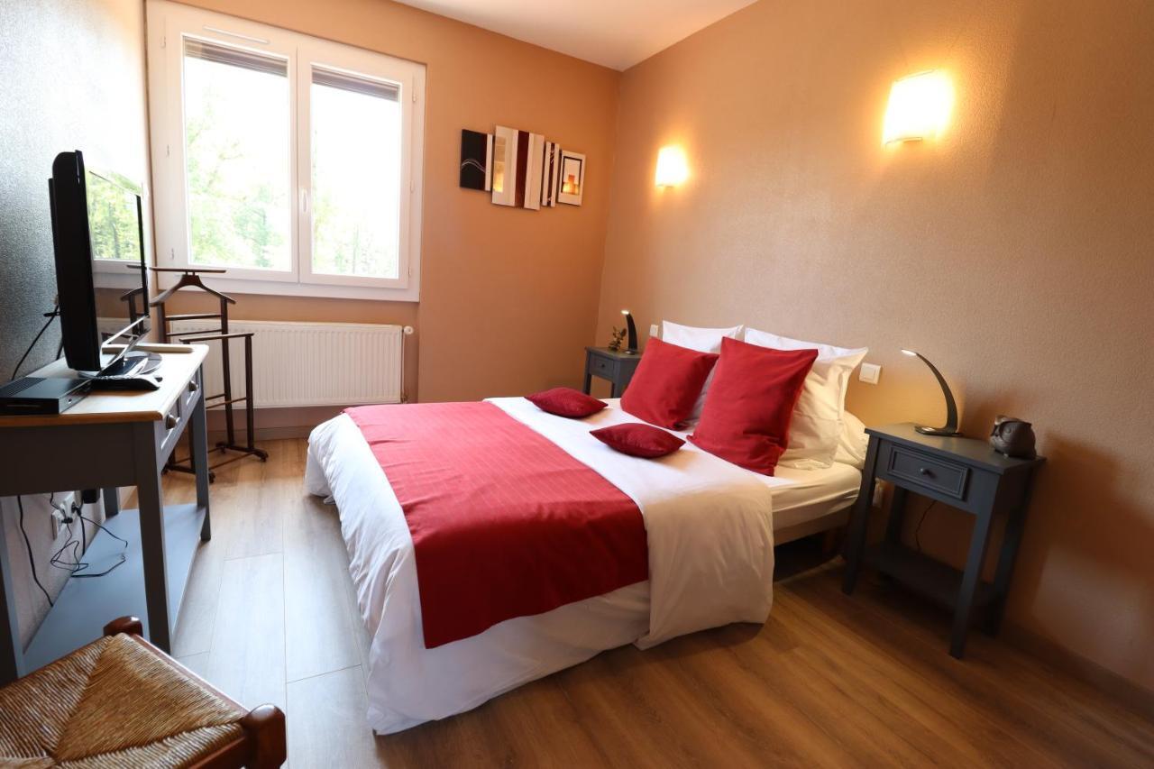 Auberge Le Gabachou Montpezat-de-Quercy Екстер'єр фото